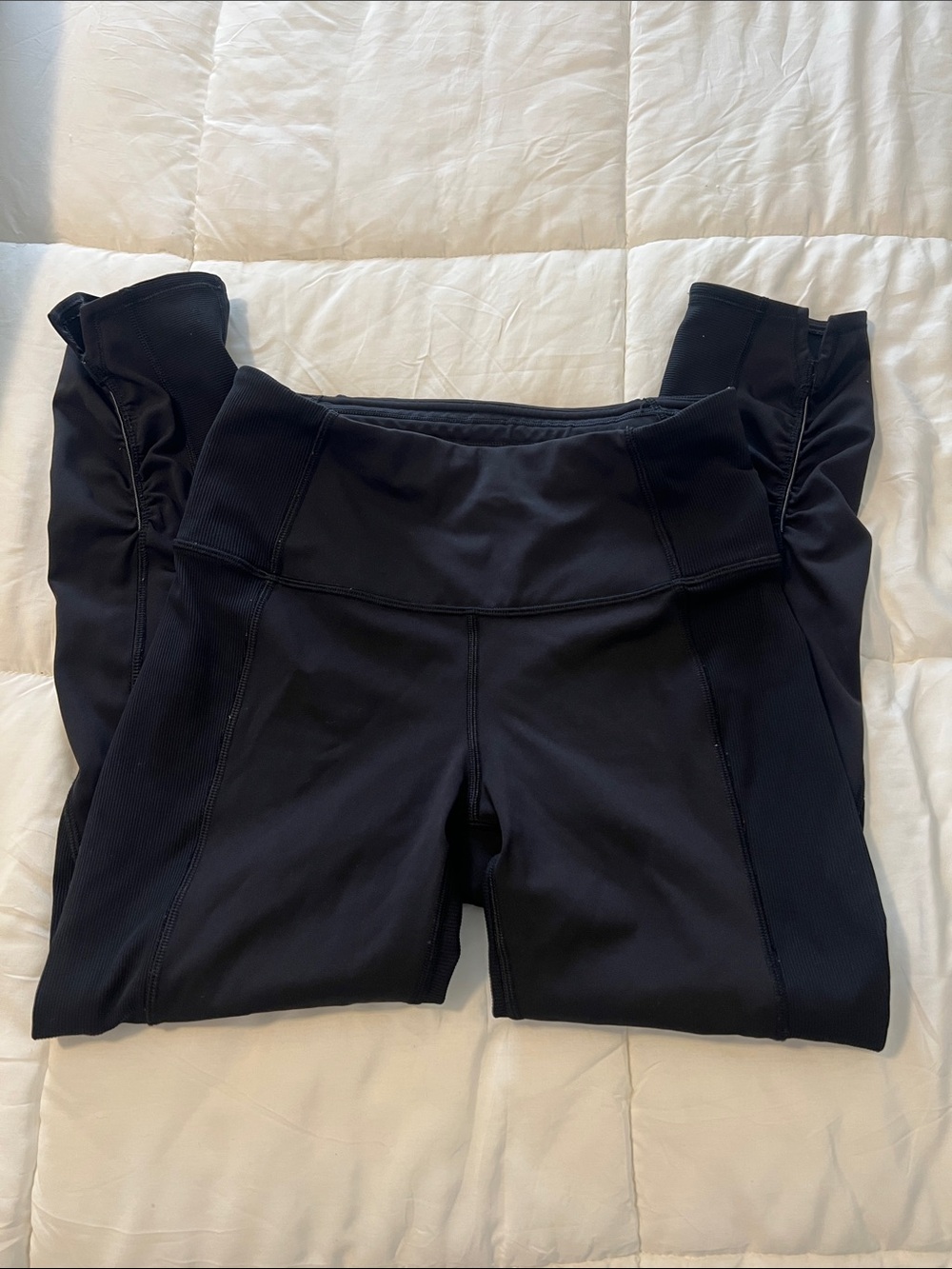 lululemon athletica Black Capri Leggings